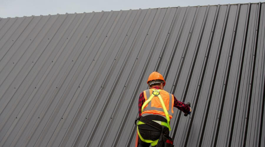 Professional Flat Roofing Installation in Glen Ullin, ND
